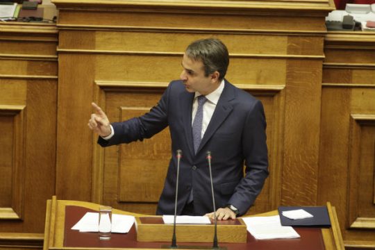 «Η κυβέρνηση μαθαίνει από αραχνιασμένα Μαρξιστικά συγγράμματα»