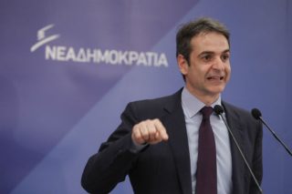 Έρχεται η σωτηρία της χώρας από τον Μητσοτάκη;