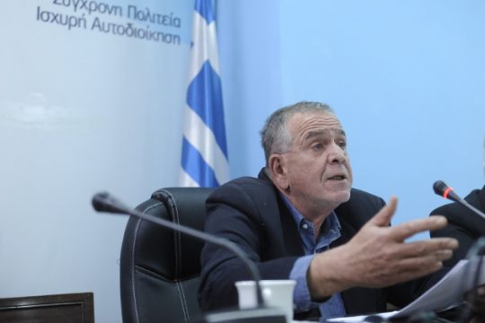 «Ηλεκτρονική κάρτα προσφύγων και νέα κέντρα κράτησης»