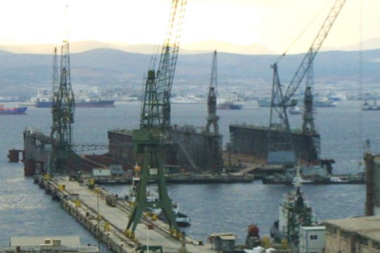 Εξοπλιστικά και ιδιωτικοποίηση των Ναυπηγείων
