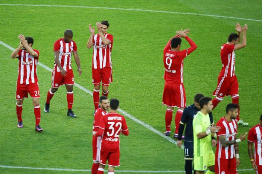 «Ξέσπασε» στην επανάληψη