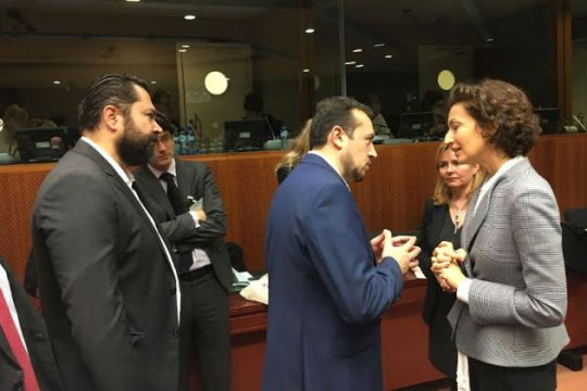 «Μέρος των δανειστών θέλουν να ρίξουν την κυβέρνηση»