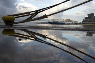 Μεγαλώνει το χάσμα ναυτεργατών – Κουρουμπλή