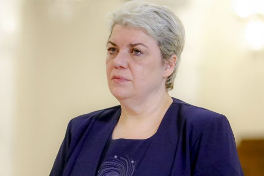 Βέτο του προέδρου στην υποψήφια πρωθυπουργό