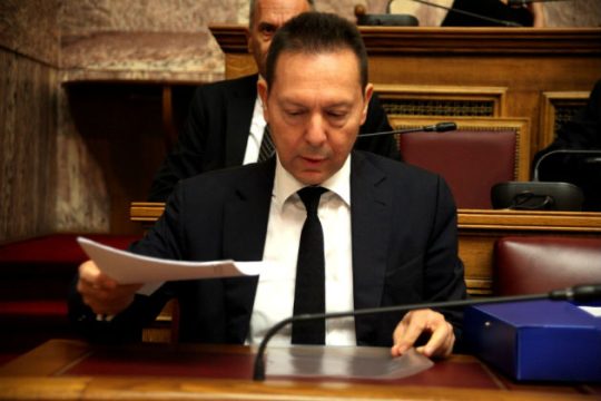 Το μέρισμα στους φτωχούς «θορύβησε» τον Στουρνάρα
