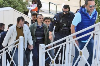 Ιδιο το δικαστήριο, ίδια η εξέταση, διαφορετική η απόφαση!