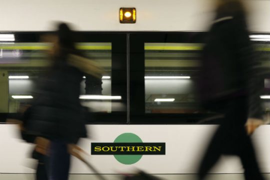 Καλά και… απεργιακά Χριστούγεννα στη Βρετανία