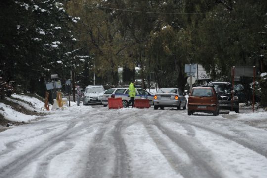 Στην κατάψυξη η χώρα για τρίτη μέρα