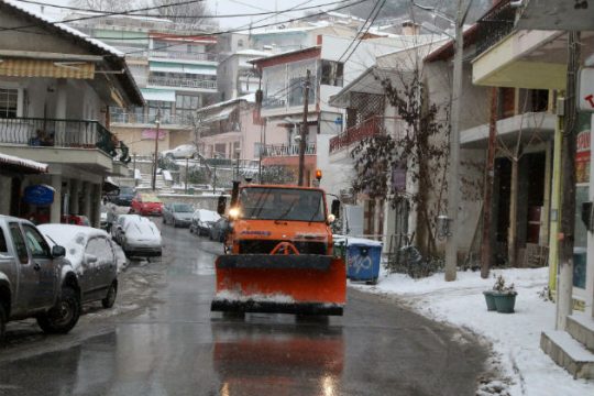 Με μια ώρα καθυστέρηση ανοίγουν τα σχολεία Φλώρινας και Γρεβενών