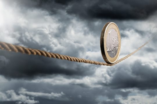 «Η Ευρώπη διστάζει ακόμη για την Ελλάδα»