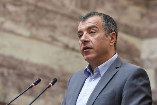«Απερίσκεπτο, να ζητάς “εδώ και τώρα” την αποχώρηση του ΔΝΤ»
