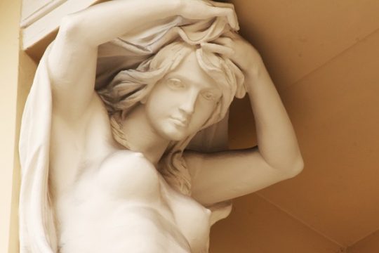 Τα στούντιο VI