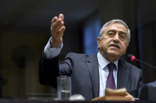 Ο Ακιντζί ζήτησε από τον Ταγιάνι 2 έδρες για Τουρκοκύπριους