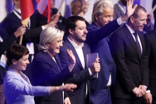 Πανηγυρική φασιστο-σύναξη στη Γερμανία