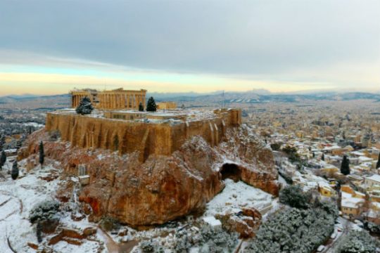 Βαρυχειμωνιά μετ’ εμποδίων