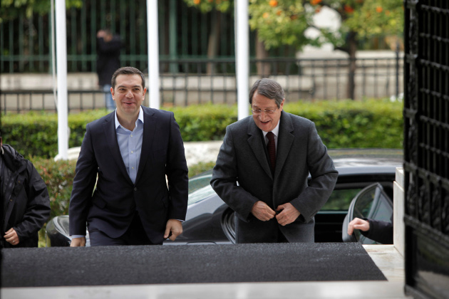 Επαφών συνέχεια για το Κυπριακό