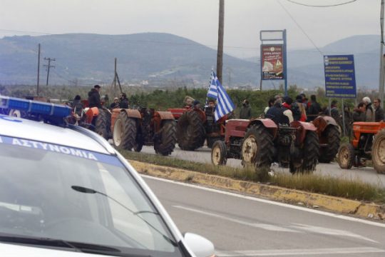 Συζητήσεις, συνελεύσεις και μπλόκα εν όψει κινητοποιήσεων