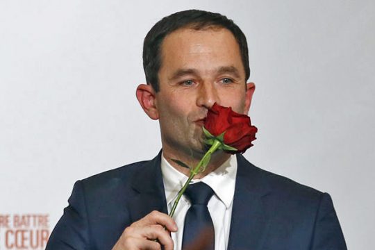 Ο Αμόν κέρδισε την πρώτη μάχη