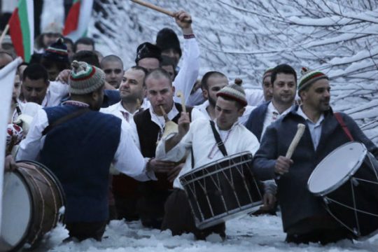 Σφοδρή κακοκαιρία προκαλεί μεγάλα προβλήματα σε Βουλγαρία-Ρουμανία