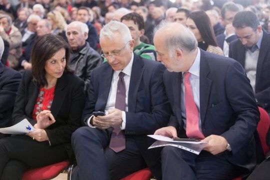 Στερεύει το Ποτάμι, άρχισαν να μετρούν δυνάμεις οι «3»