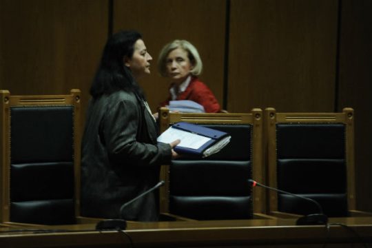 Επιχείρηση παραπλάνησης και τρομοκρατίας από την υπεράσπιση