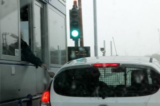 «Δακτύλιος» διοδίων και πολλά νεύρα