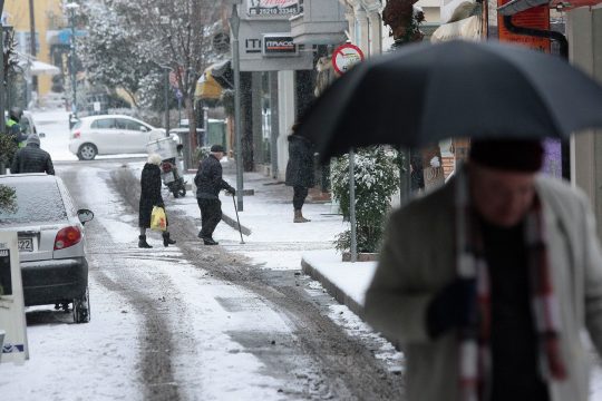 Νέα επιδείνωση με χιόνια, καταιγίδες και παγετό