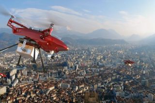 Και με drones οι παραδόσεις των Γαλλικών Ταχυδρομείων