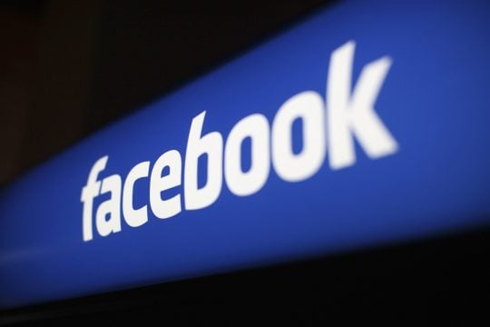 Καταγγελία για παρενόχληση 14χρονης μέσω Facebook