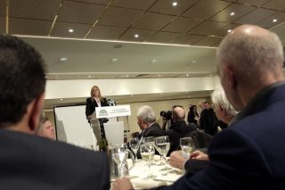Αντεπίθεση του «Κέντρου»;