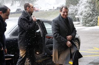 Παιχνίδι κέντρου στη χιονισμένη Γενεύη