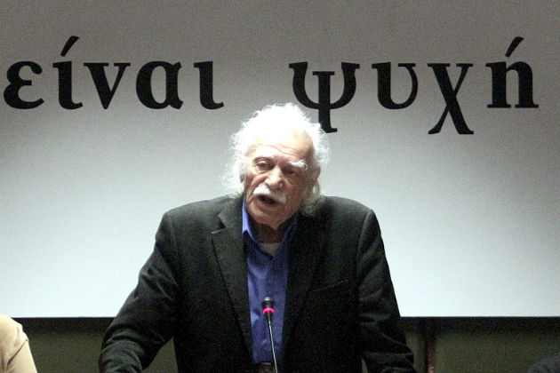 Συγκλονιστικός Μανώλης Γλέζος για το παιδί της Πόλα Ρούπα