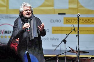 Ο Μπέπε έμεινε επί ξύλου κρεμάμενος