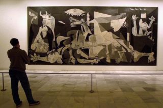 Βία και σεξουαλικότητα στην «Γκερνίκα»