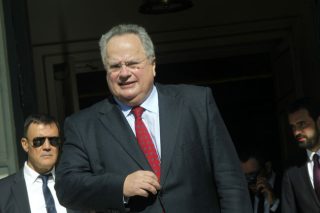 Υπόγειος πόλεμος κατά του Νίκου Κοτζιά