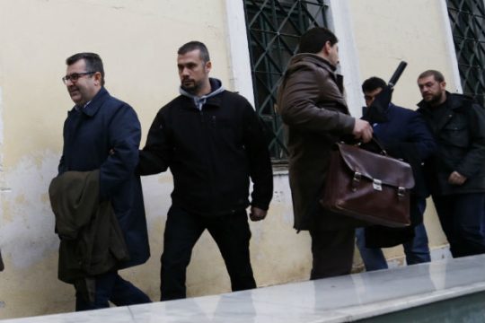 Προθεσμία για να απολογηθούν έλαβαν οι Κουρτάκης και Τζένος