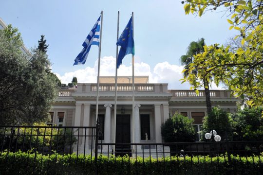 Με όπλο τα δάνεια του… αέρα