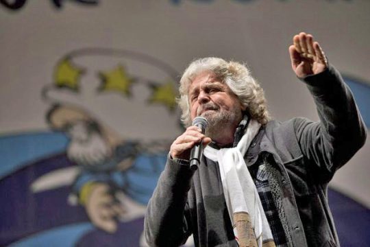 «Λαϊκή επιτροπή» που θα κρίνει τα λάθη των ΜΜΕ