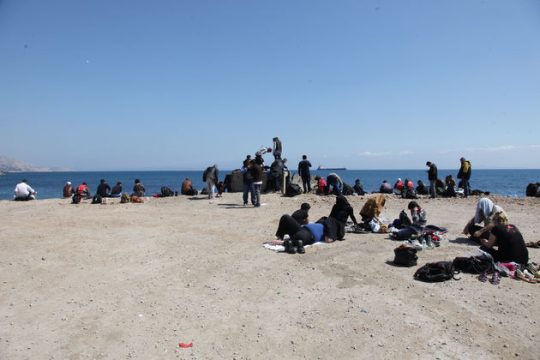 2016, η χρονιά που ζήσαμε επικίνδυνα 2017, η χρονιά που ονειρευόμαστε αισιόδοξα