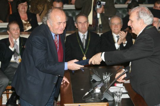 Πέθανε ο συγγραφέας Χριστόφορος Μηλιώνης