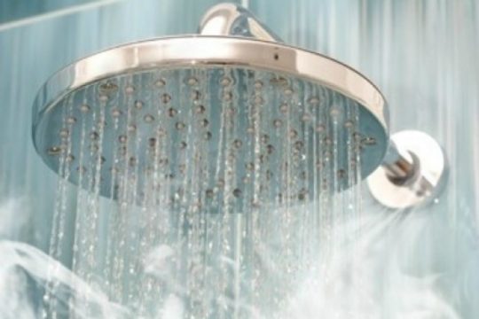 Νεκρή 60χρονη από ηλεκτροπληξία, την ώρα που έκανε μπάνιο