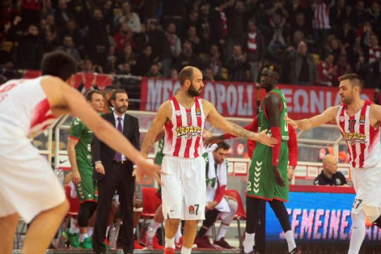 «Κατάπιε» την Μπασκόνια ο Ολυμπιακός