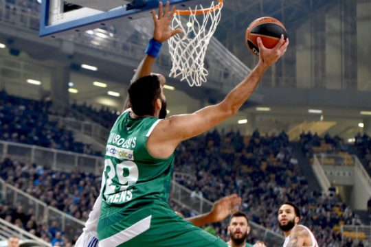 Αγχωτική νίκη του Παναθηναϊκού κόντρα στην Εφές
