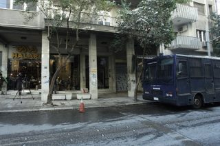 Πολιτικές ευθύνες και σύσσωμη καταδίκη