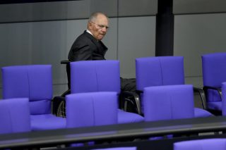 Επίδειξη ισχύος από τον Σόιμπλε