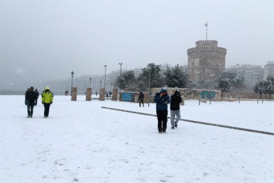 Εισαγγελική έρευνα για τα προβλήματα από χιονόπτωση στη Θεσσαλονίκη