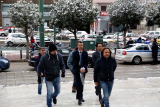 Εισαγγελέας: Να μην εκδοθούν οι πρώτοι δύο Τούρκοι αξιωματικοί