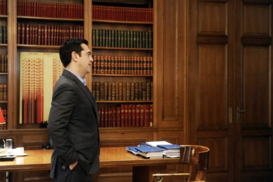 «Διέξοδοι» για ενδεχόμενο αδιέξοδο