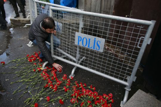 Ελληνική καταδίκη για την τρομοκρατική επίθεση