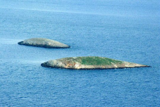 Η νέα ναυμαχία στις βραχονησίδες